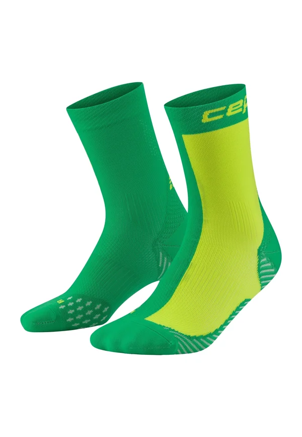 RUN COMPRESSION EDITION HALF&HALF MID CUT 5.0 - Sports socks - green lime