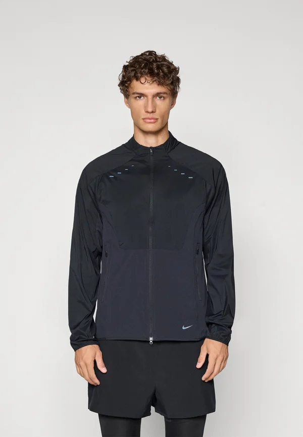 RUN JACKET - Windbreaker - black