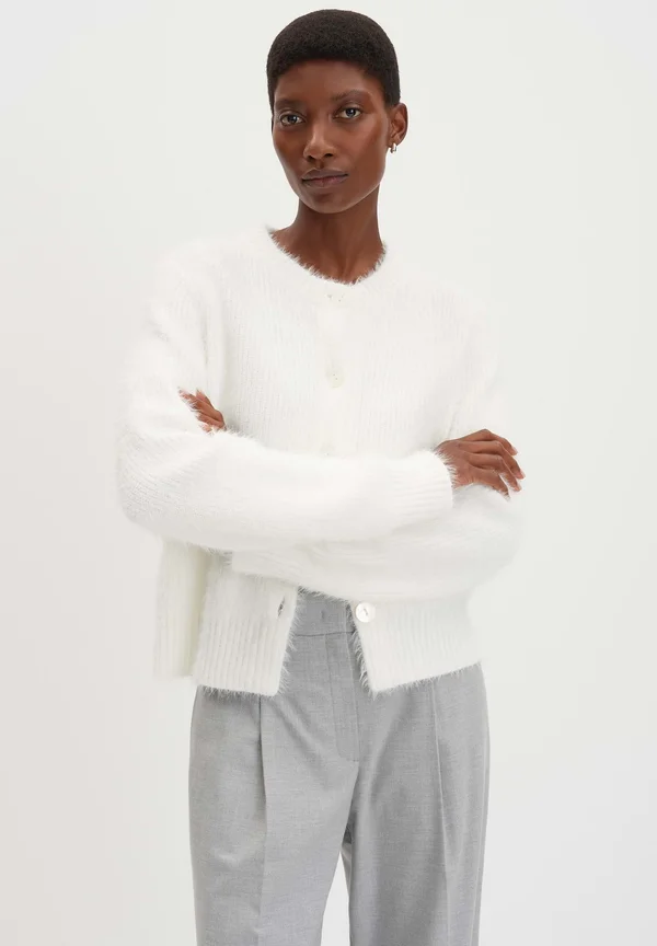 RIBBED SLIM FIT - Cardigan - milk