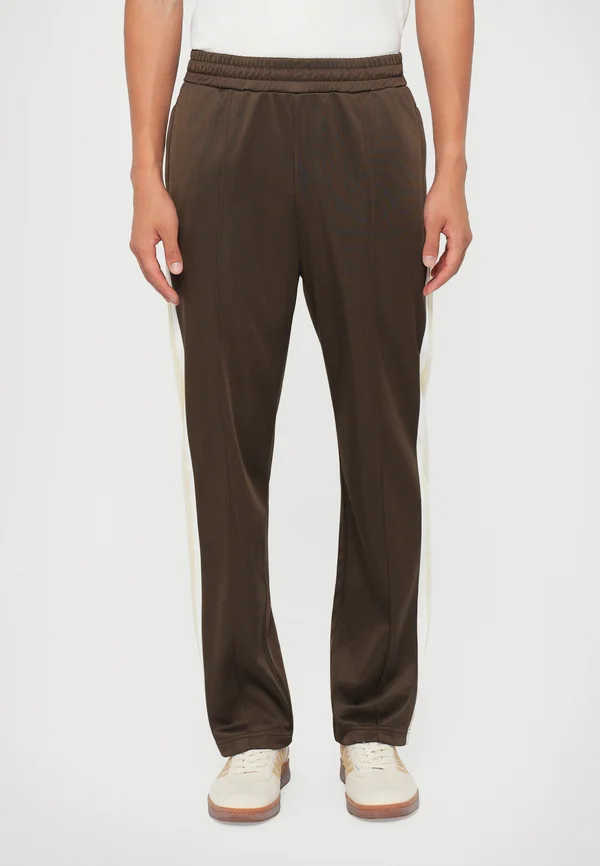 RUNNING DOG PLEATED TRACK PANT - Tracksuit bottoms - brown