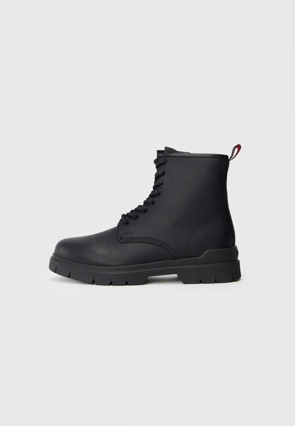 RYAN  - Lace-up ankle boots - black