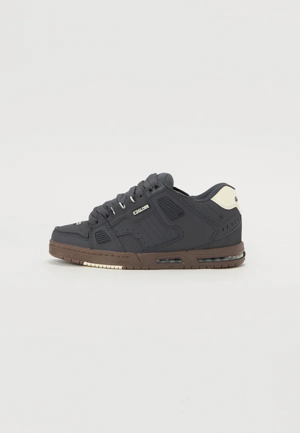 SABRE - Skate shoes - lead/gum