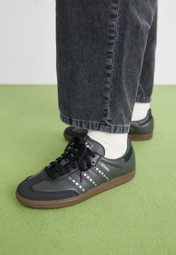 SAMBA OG - Trainers - core black/legend earth/gum