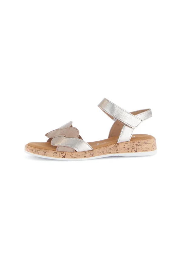 Sandals - beige