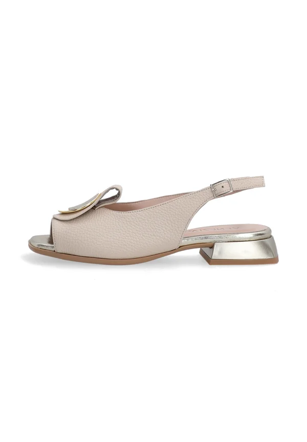 Sandals - beige
