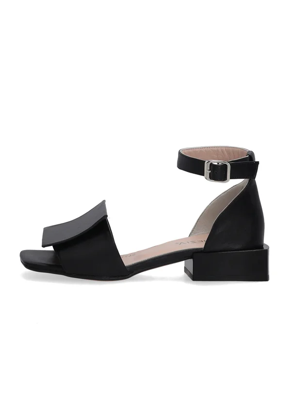 Sandals - black