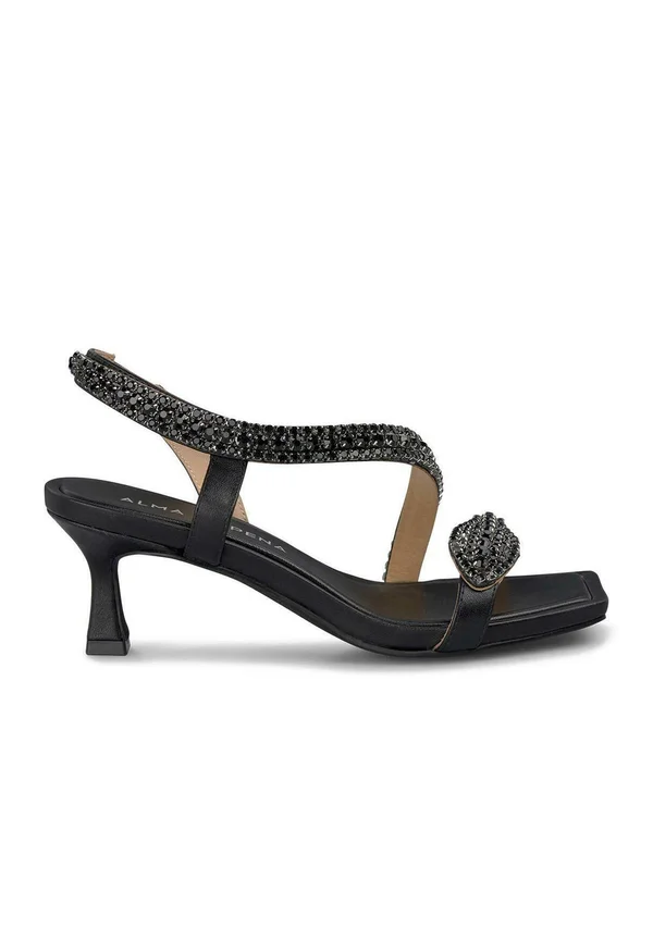 Sandals - black