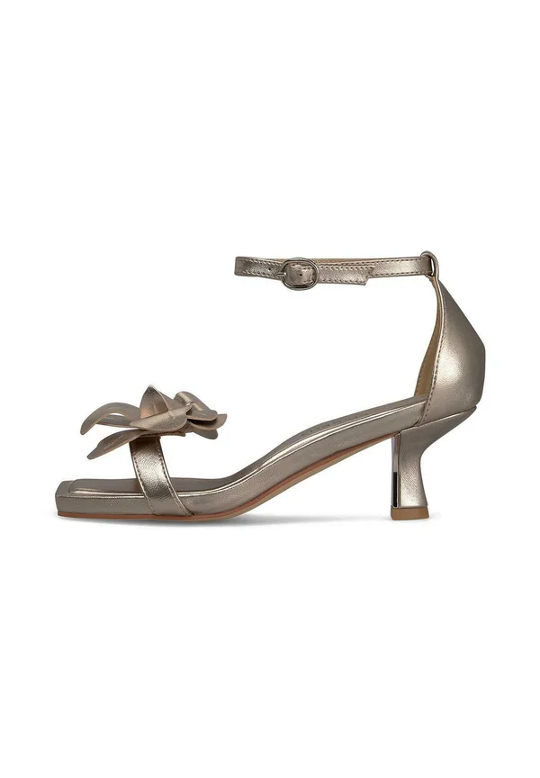 Sandals - bronze