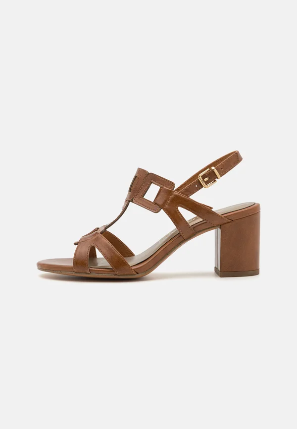 Sandals - cognac