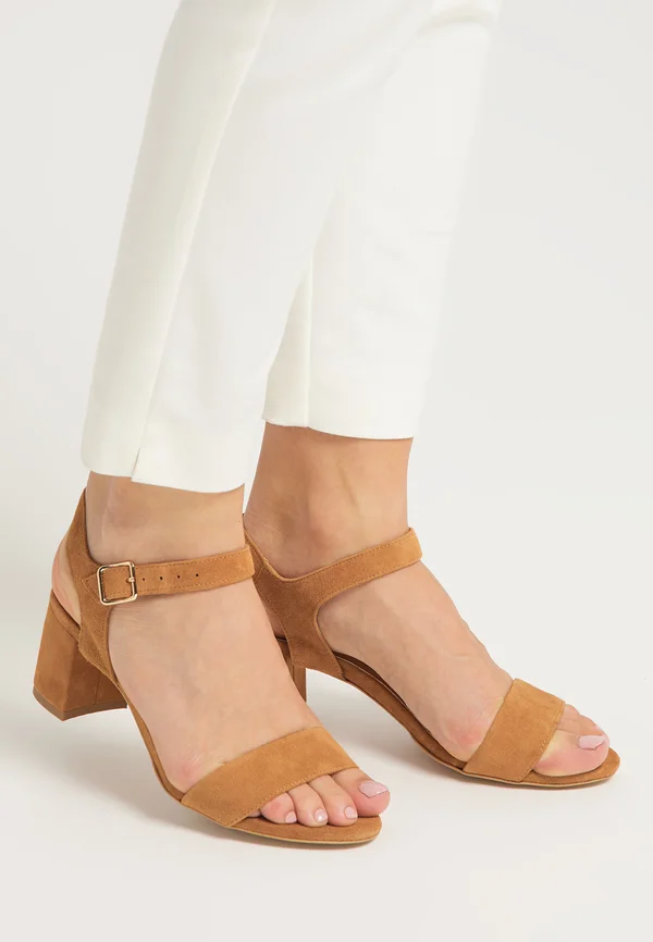 Sandals - cognac