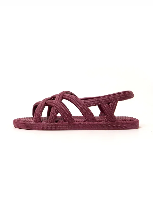 Sandals - garnet