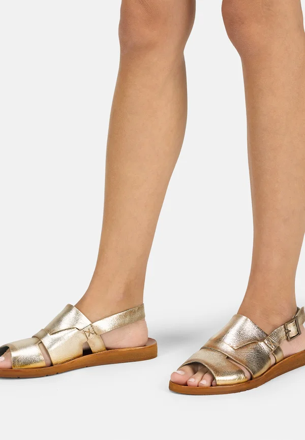 Sandals - gold