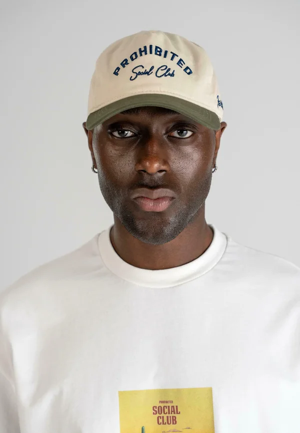 SC CONTRAST FLAT - Cap - off white green