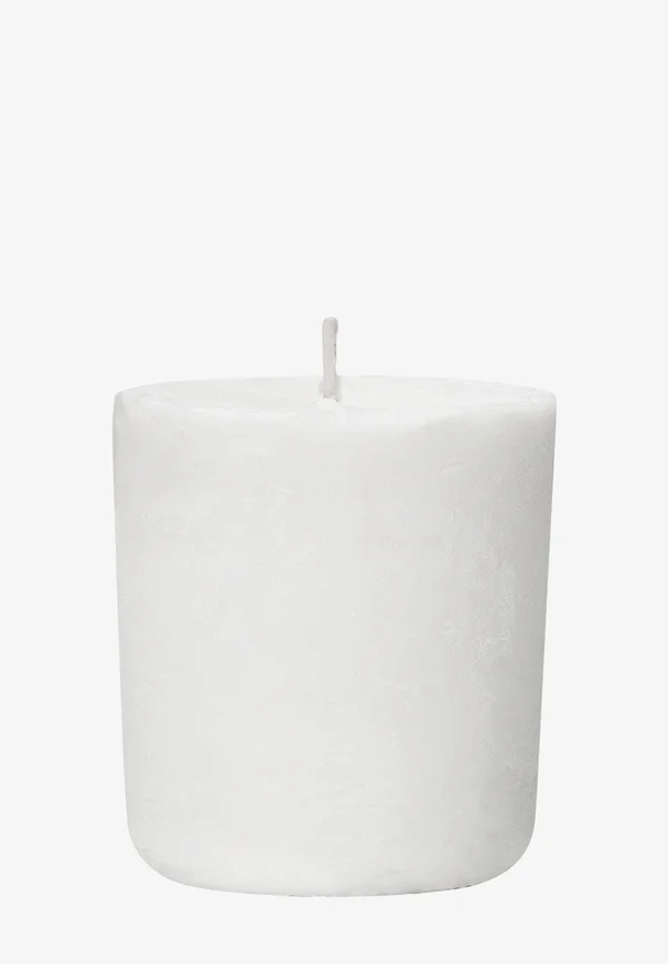 Scented candle
