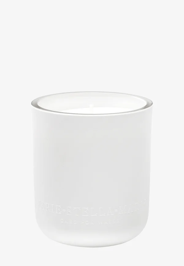 Scented candle