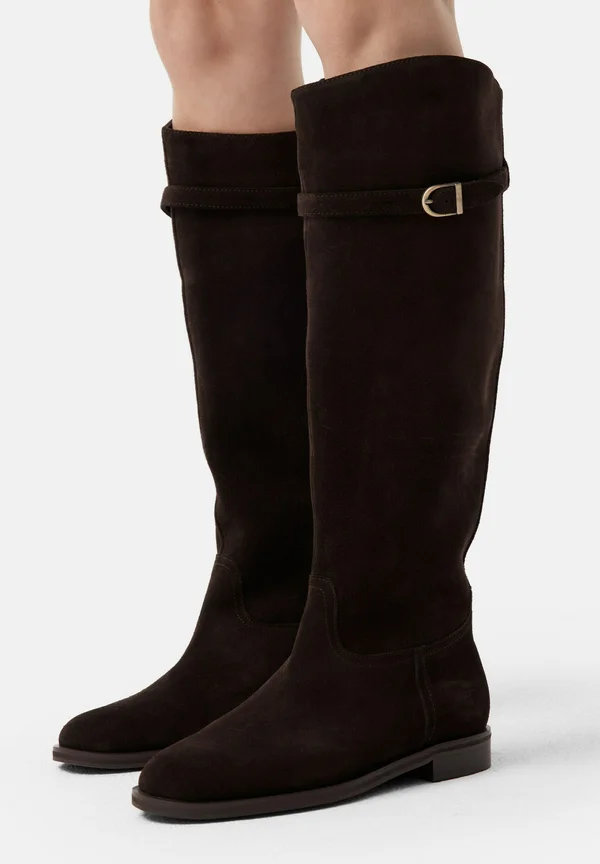 SEARCHING FOR A HERO - Boots - brown