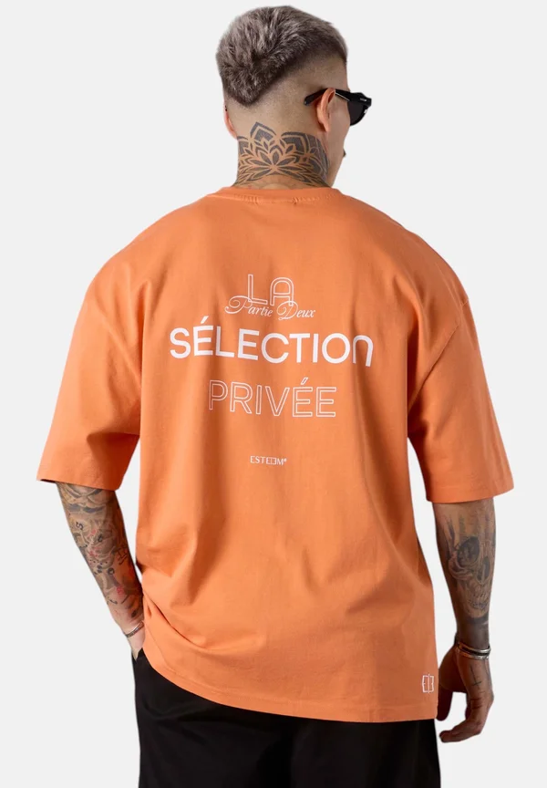 SELECTION PRIVEE OVERSIZED - Print T-shirt - dustyorange