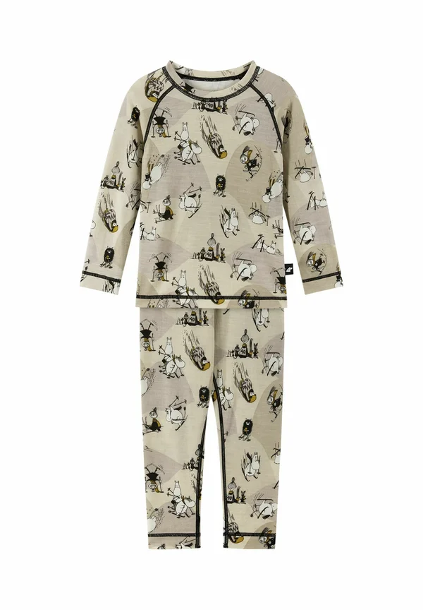 SET  - Base layer - sandy beige