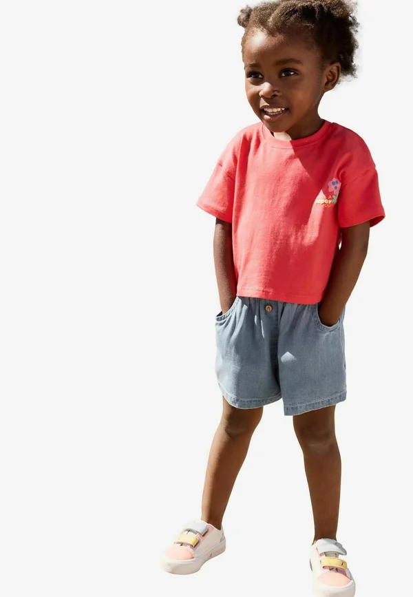 SET - Denim shorts - bright red