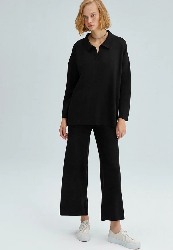 SET - Jumper - black