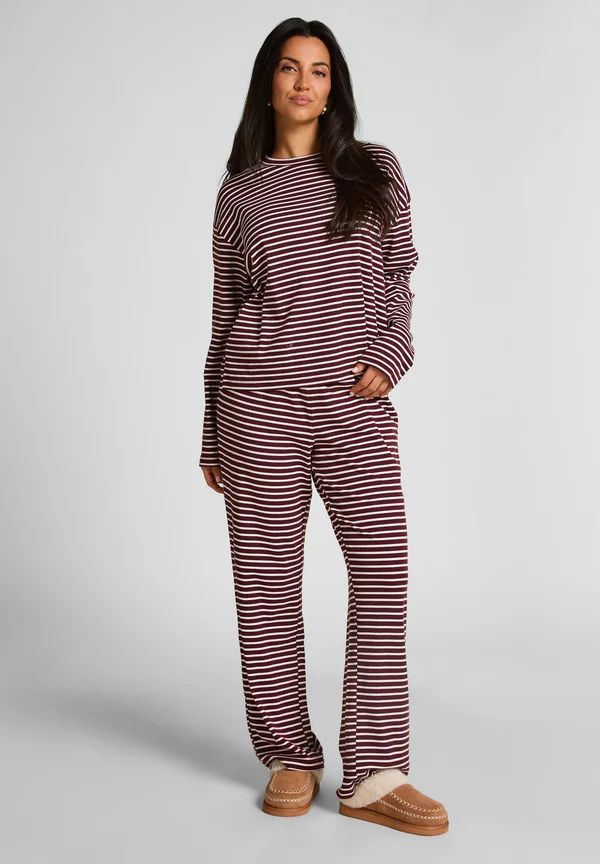 SET - Pyjamas - purple
