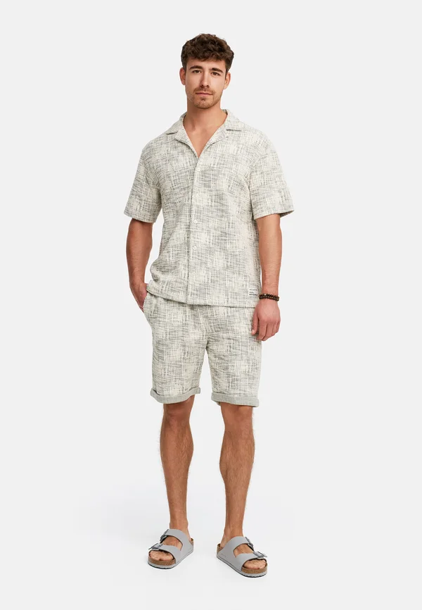 SET  - Shirt - army