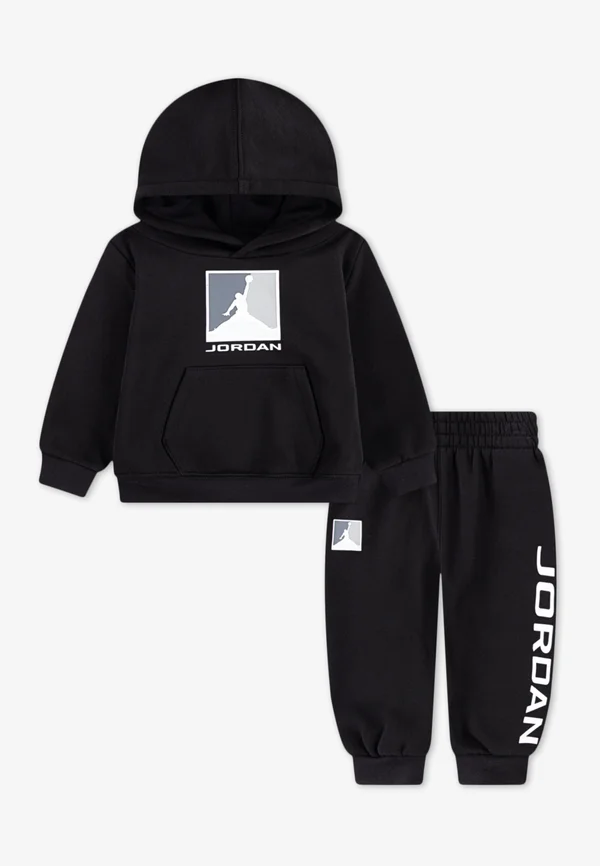 SET - Tracksuit - black