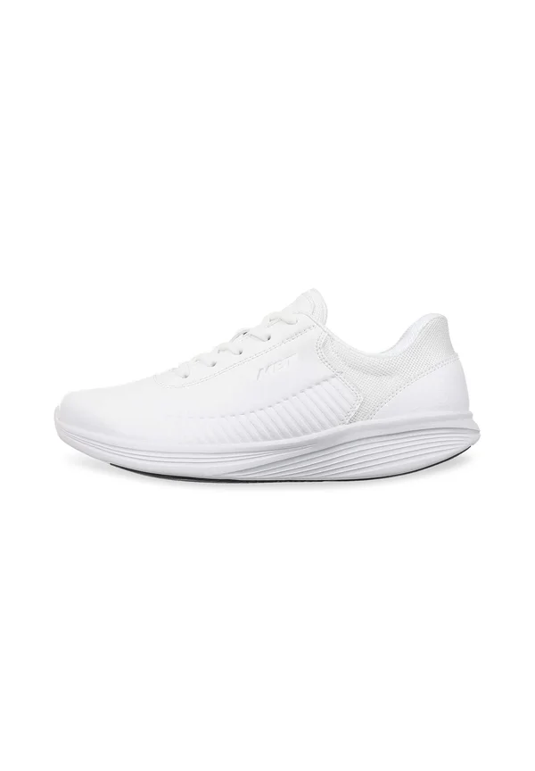 SF-M3600 - Walking shoes - white