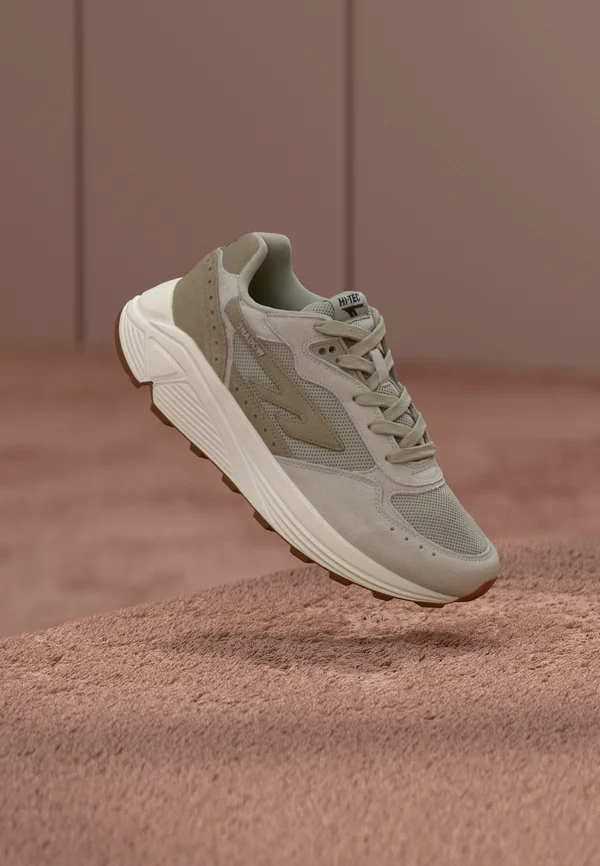 SHADOW UNISEX  - Trainers - star white/quiet gray/winter twig