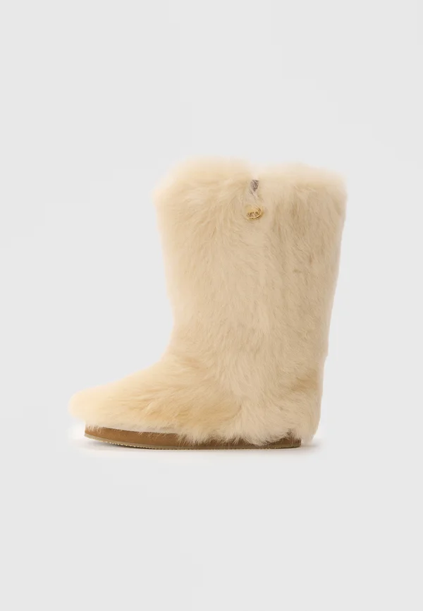 SHAMONE - Winter boots - chestnut