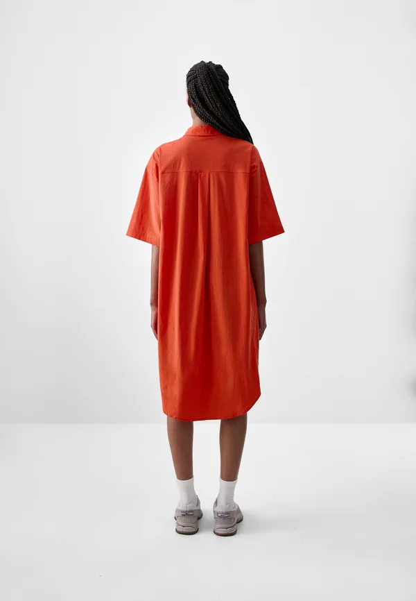 Shirt dress - picante red/cinnamon