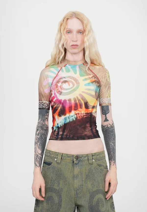 SHORT SLEEVE RASH GUARD - Print T-shirt - acid brown