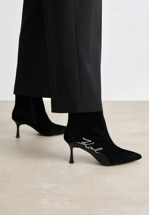 SIENNA SIGNIA BOOT - Classic ankle boots - black
