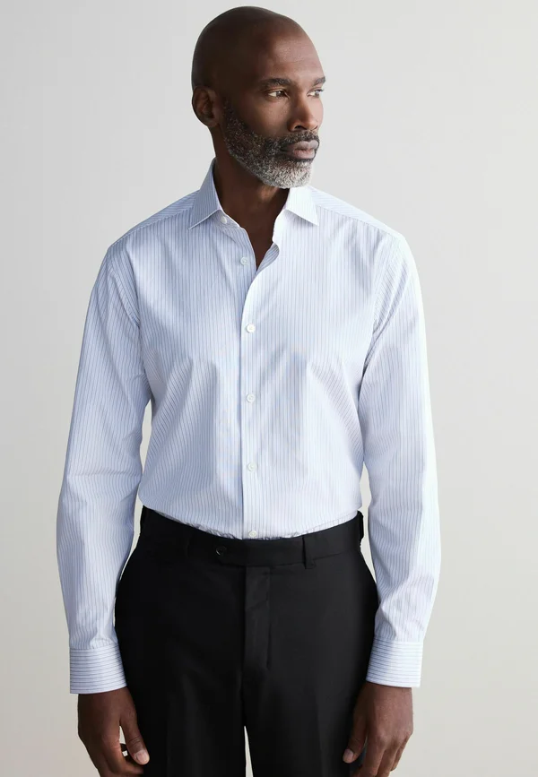 SIGNATURE SINGLE CUFF TEXTURE WITH CUTAWAY COLLAR  - REGULAR FIT - Shirt - white grey stripe
