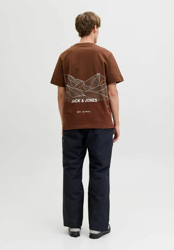 SKI  - Print T-shirt - potting soil