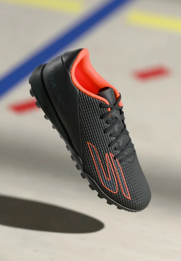 SKX 2 ACADEMY TF - Turf football boots - black/orange