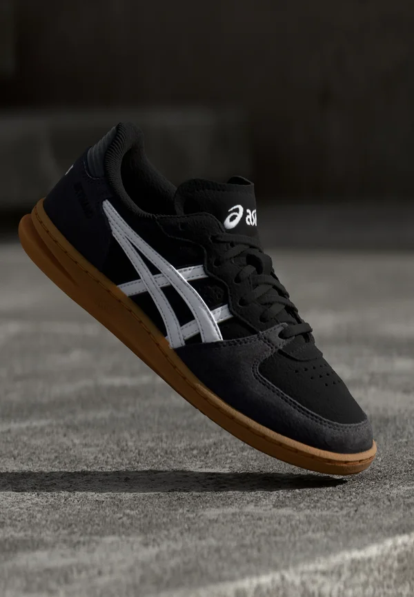 SKYHAND OG UNISEX - Trainers - black/white