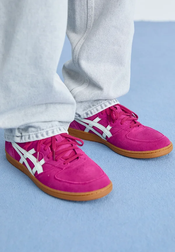 SKYHAND OG UNISEX - Trainers - dried berry/pale mint