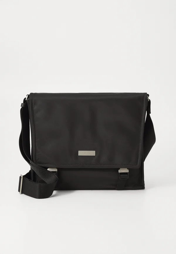SLEEK LARGE MESSENGER - Cross body bag - black