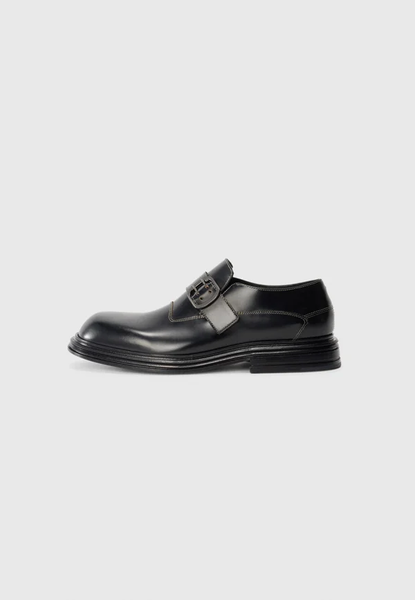 Slip-ons - black