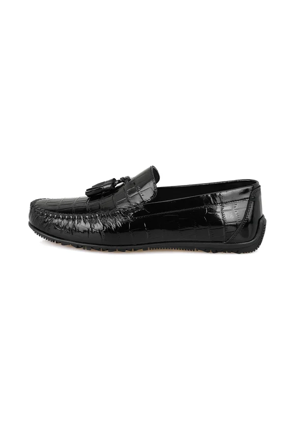 Slip-ons - black