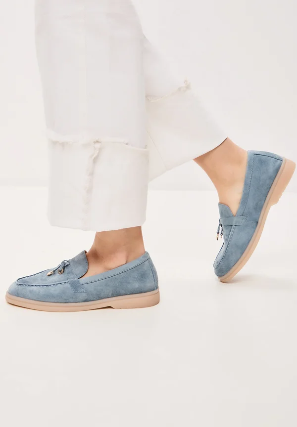 Slip-ons - blue