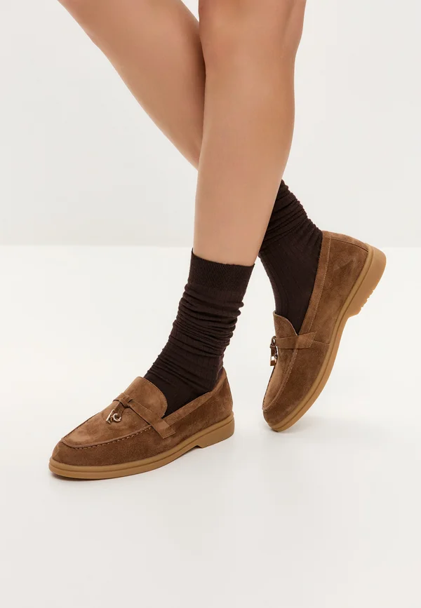 Slip-ons - brown