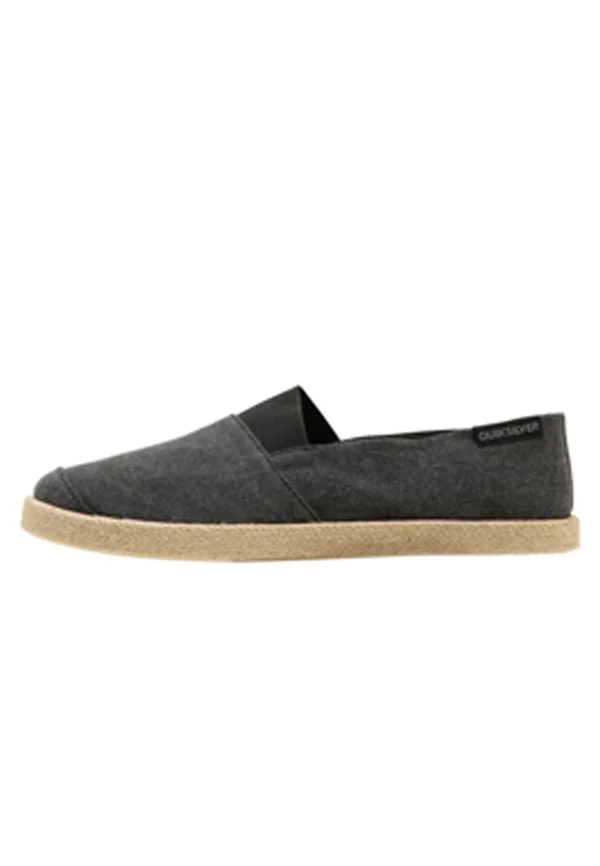 Slip-ons - solid black