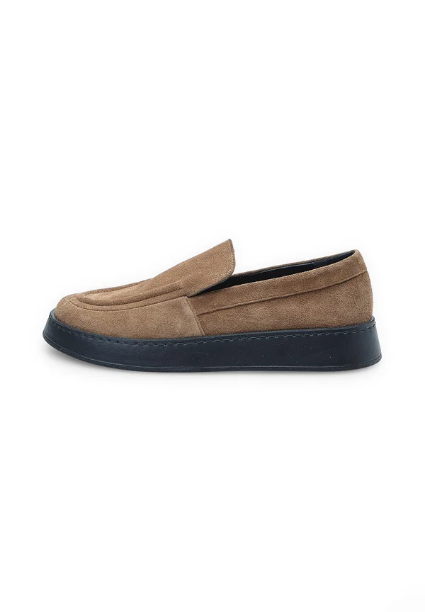 Slip-ons - taupe