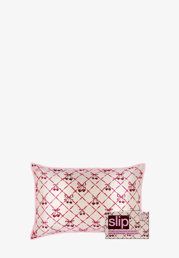 SLIP PURE SILK QUEEN PILLOWCASE WITH LACE TRIM - Skincare tool - sweet cherry