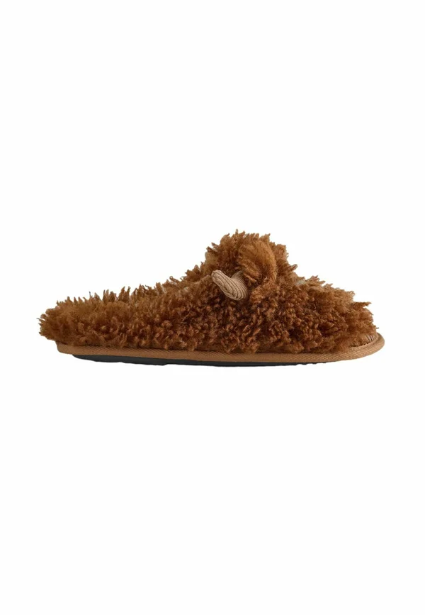 Slippers - brown