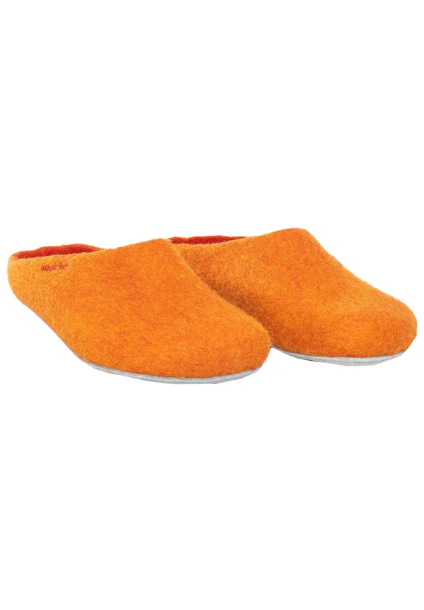 Slippers - orange