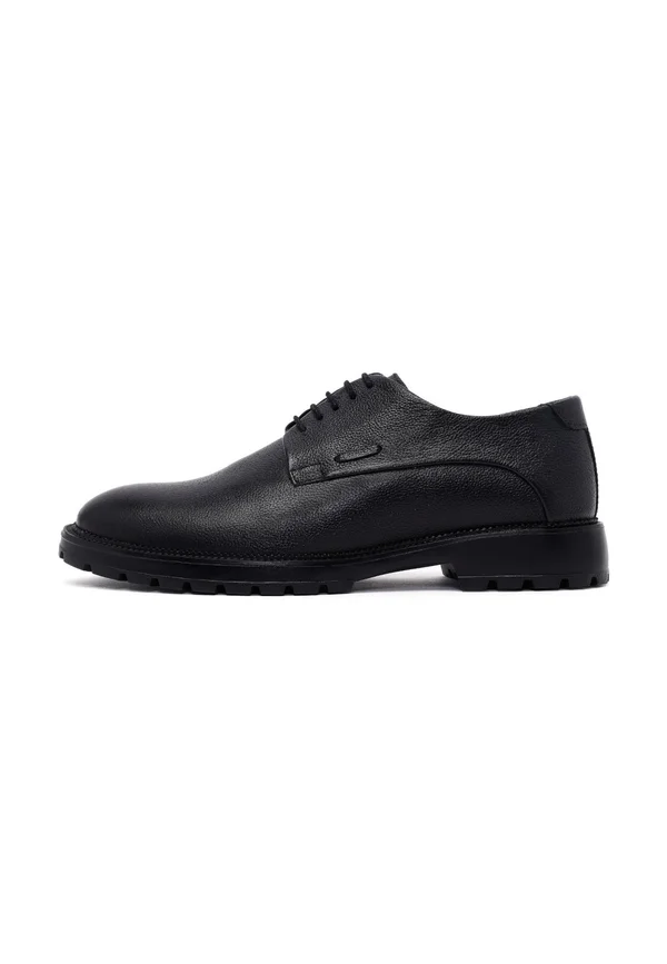 Smart lace-ups - black