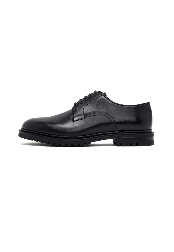 Smart lace-ups - black